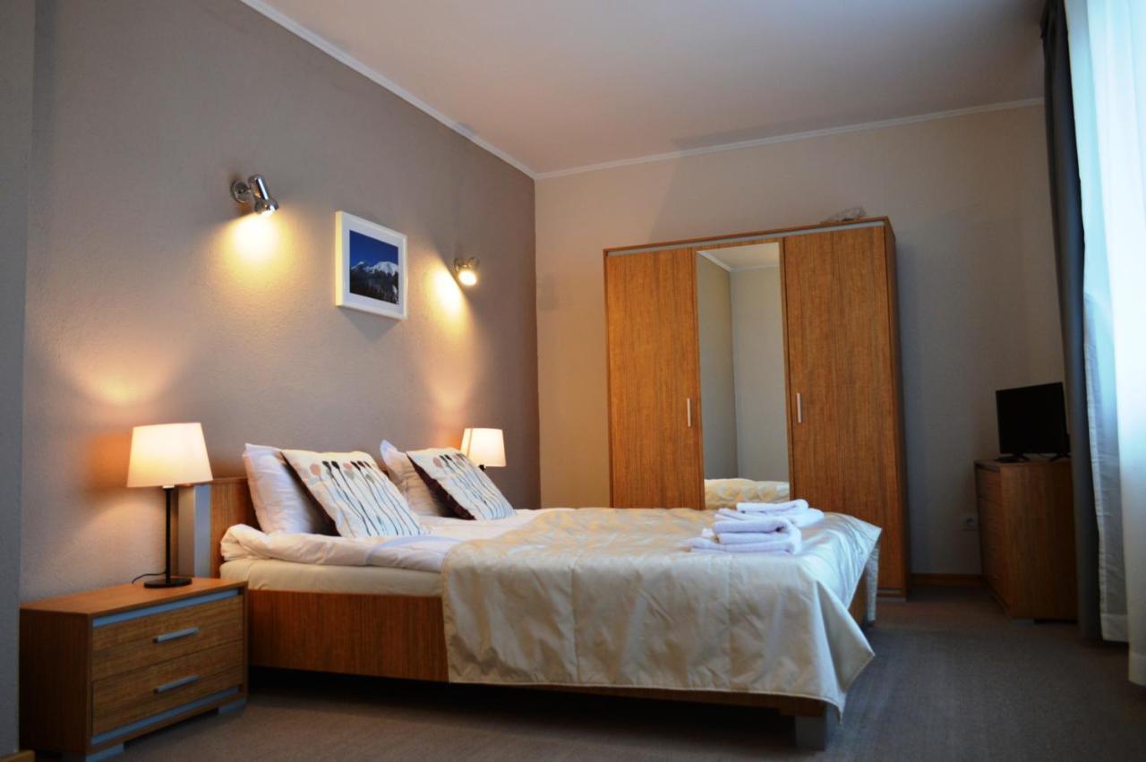 Hotel Horizont Dobrinishte Exterior foto
