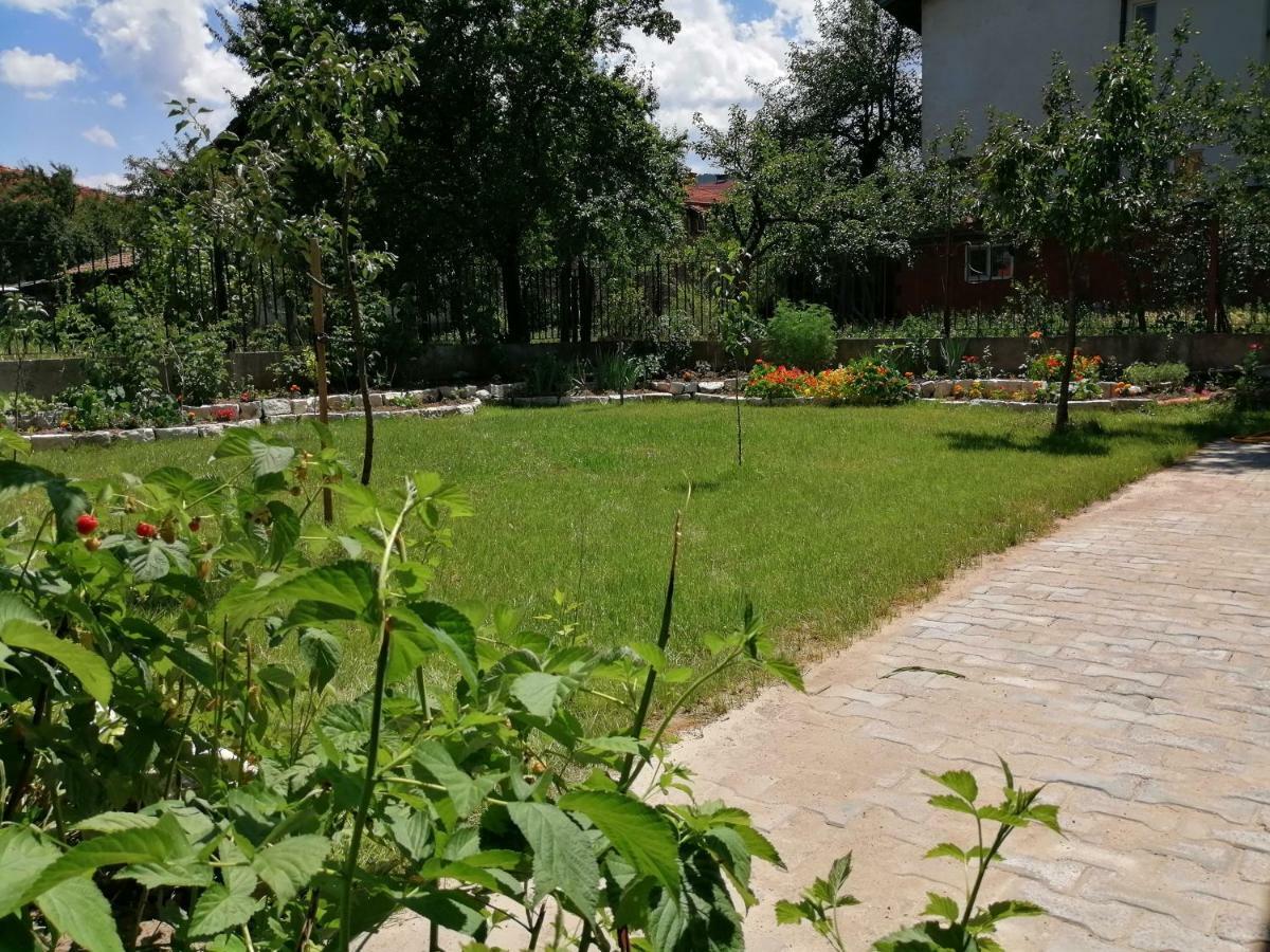 Hotel Horizont Dobrinishte Exterior foto